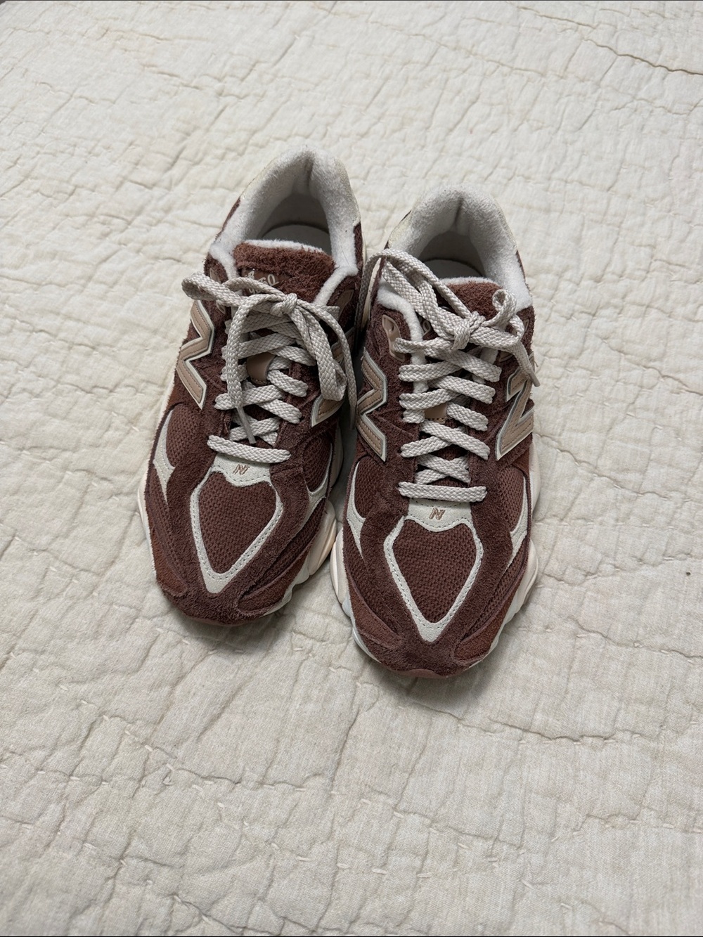 New Balance Women's Mauve Suede & Mesh Sneakers with Cream Accents